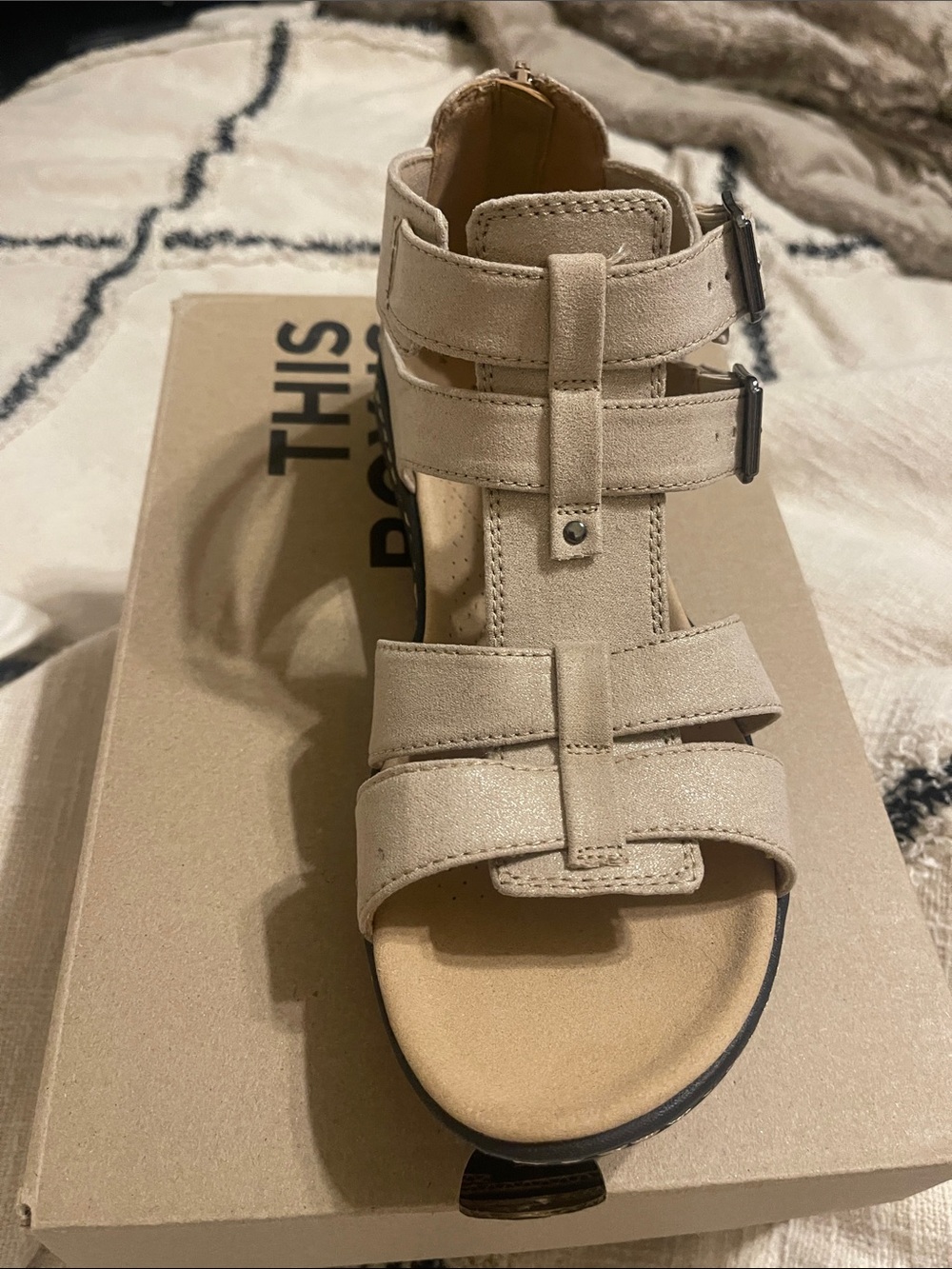 Clarks Metallic Beige Strappy Sandal-SZ 8- NIB